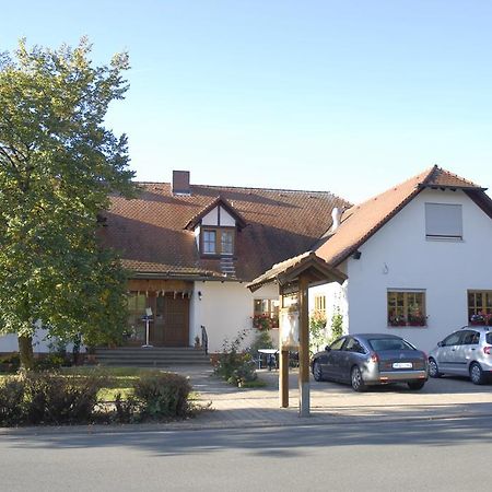 Gasthaus-Pension Hofmann اُبيردَخشتاتين المظهر الخارجي الصورة